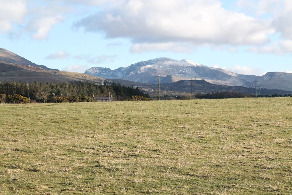 Groeslon Ty Mawr B & B Llanddeiniolen Szoba fotó